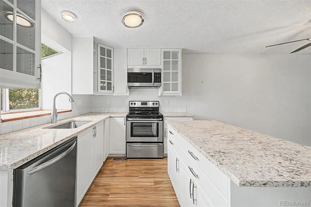 18274 E Arizona Avenue B, Aurora