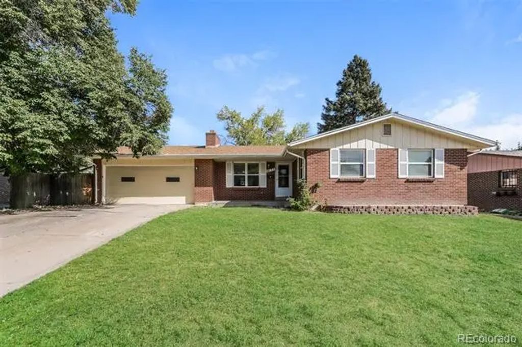4155 W Stanford Avenue, Denver