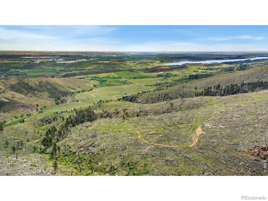 898 Hernia Hill Trail, Bellvue
