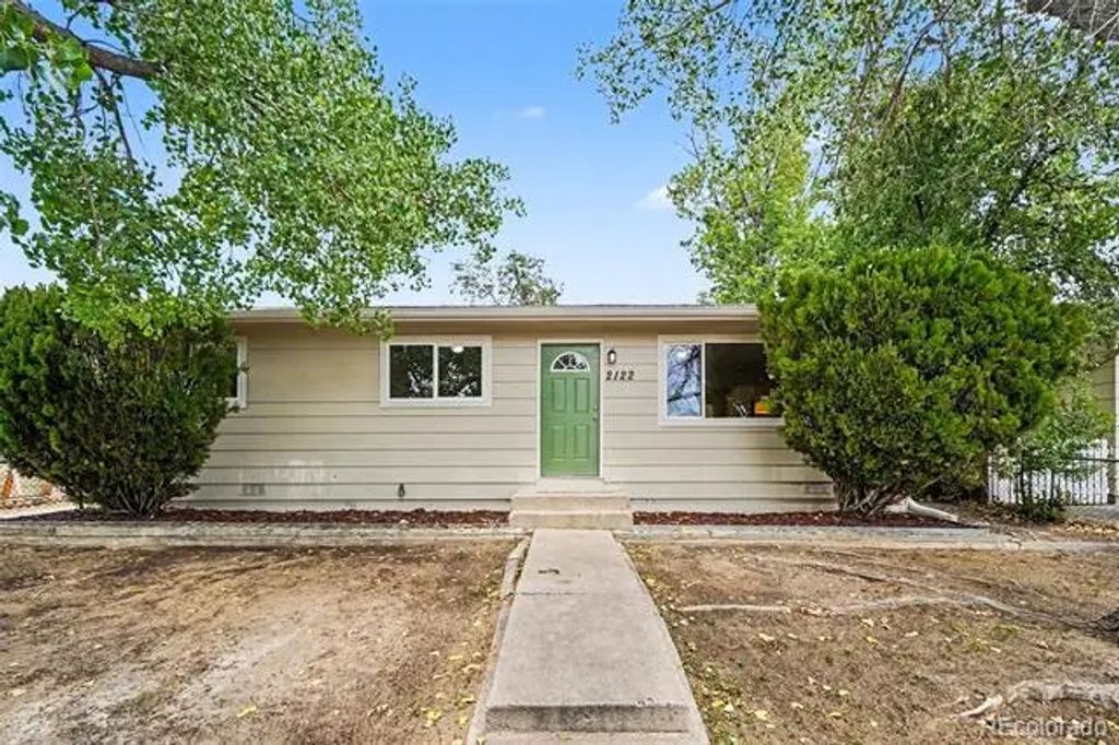 2122 Doniphan Drive, Colorado Springs