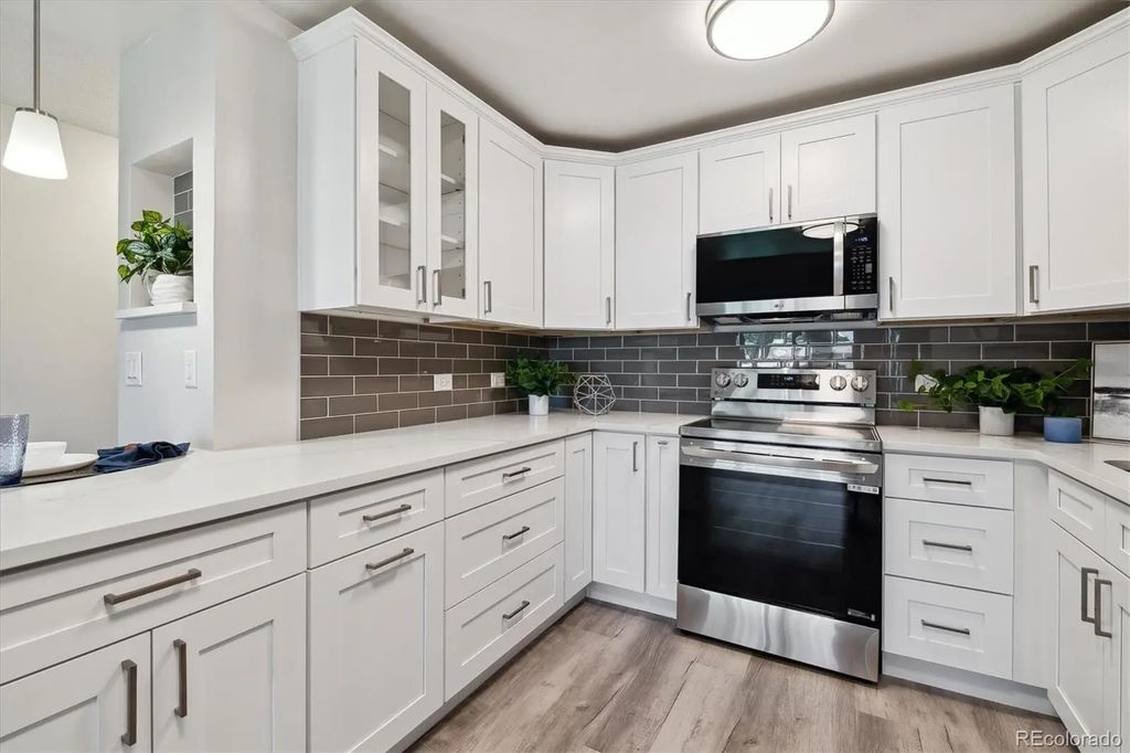 715 S Alton Way 5a, Denver