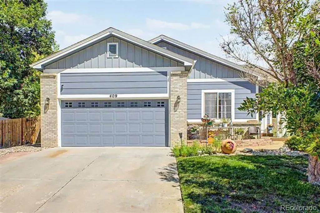 409 Dee Road, Johnstown