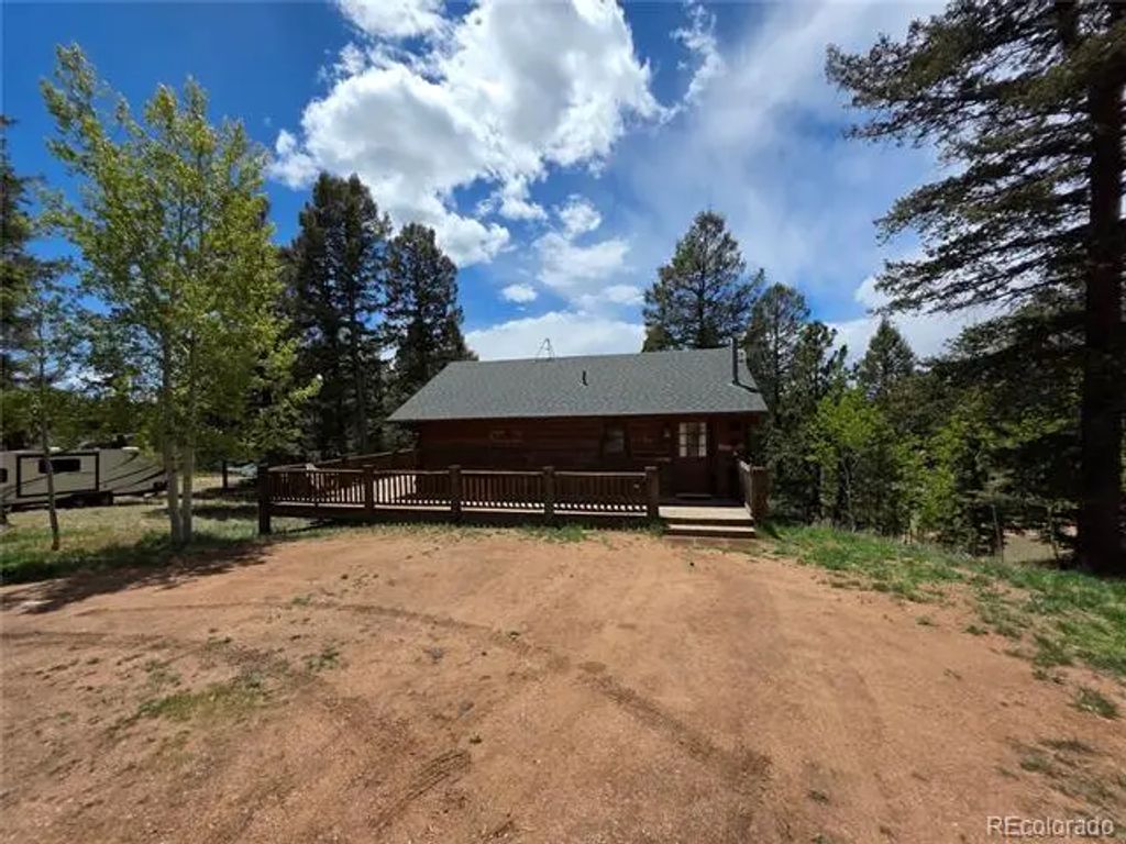 17 Deer Lake Circle, Divide