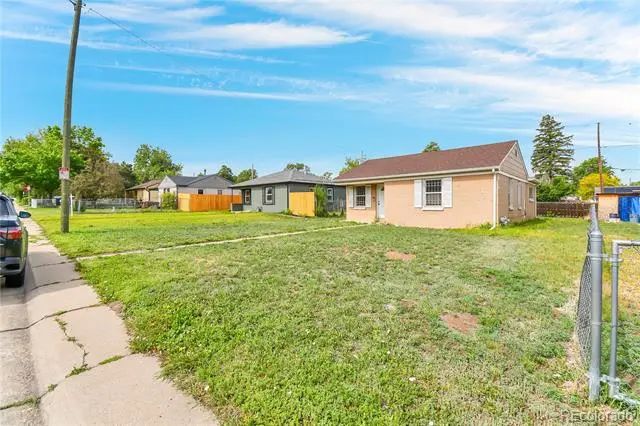 3725 N Jackson Street, Denver