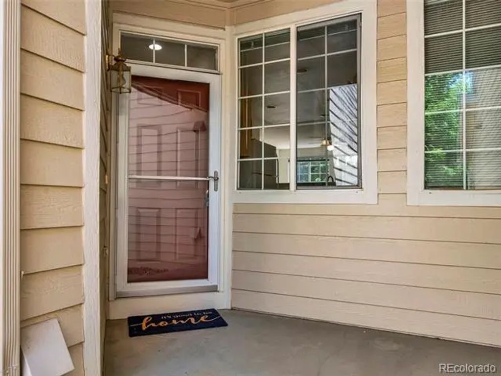 9108 W Phillips Drive, Littleton