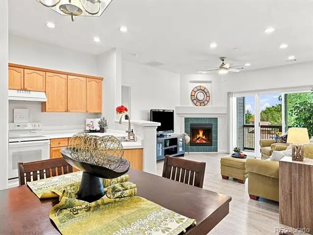 7375 S Alkire Street 205, Littleton