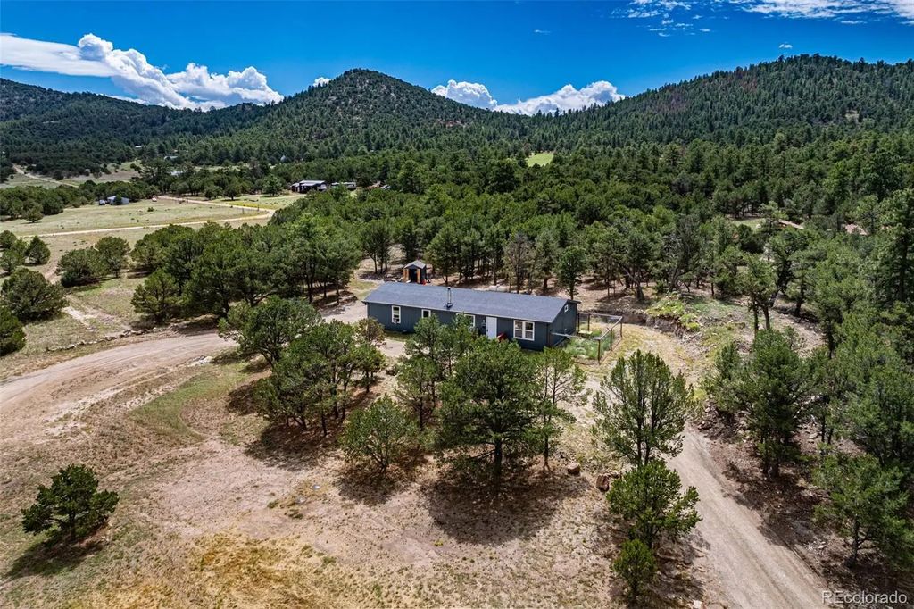 888 14th Trail, Cotopaxi