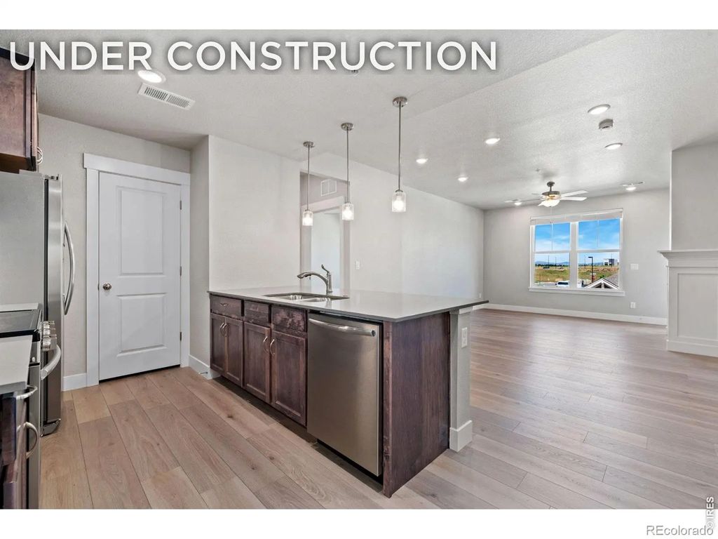 265 High Point Drive 205, Longmont