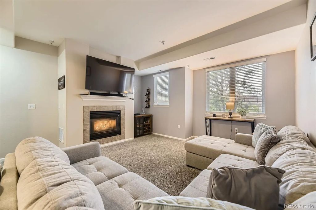 2951 Riverwalk Circle N, Littleton