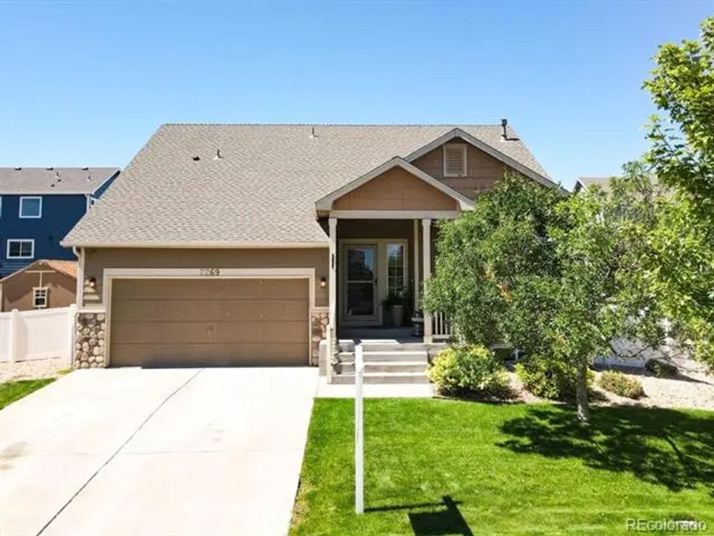 2269 Talon Parkway, Greeley