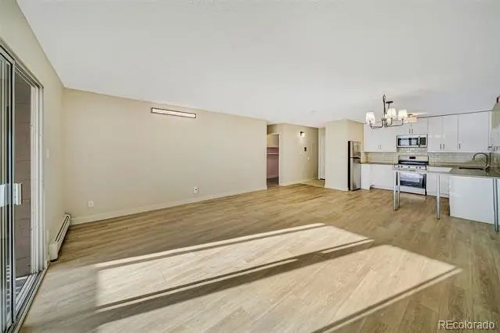 7040 E Girard Avenue 210, Denver