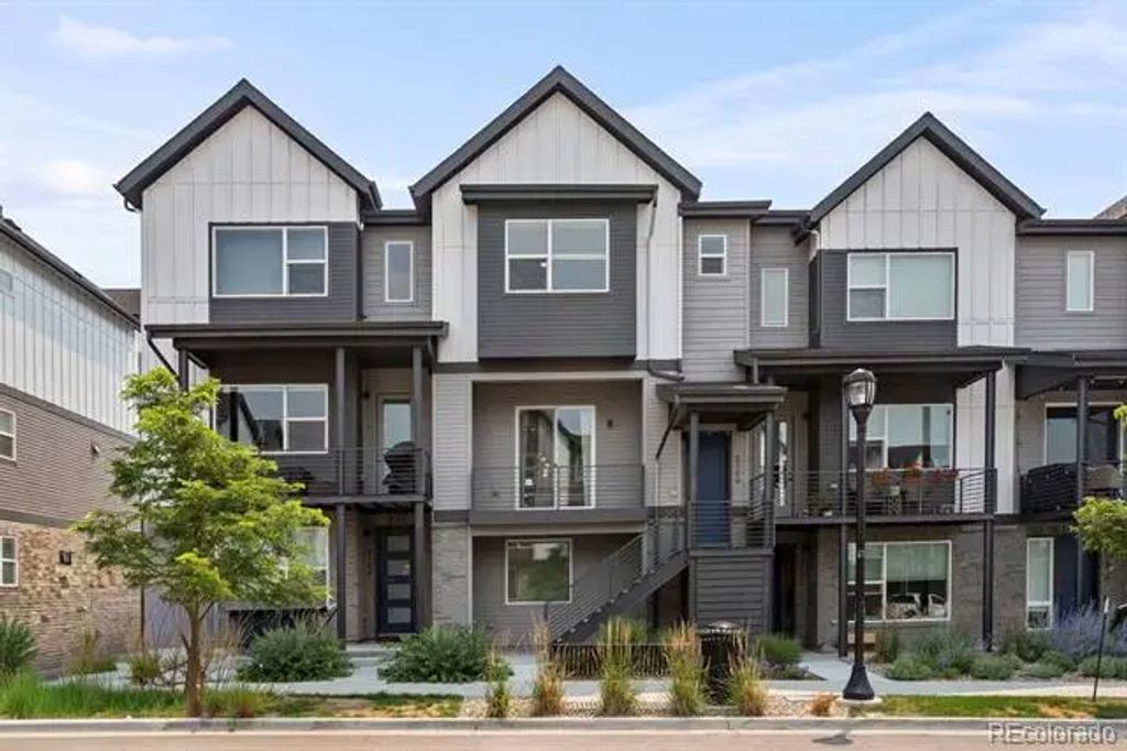5154 Vivian Street, Wheat Ridge