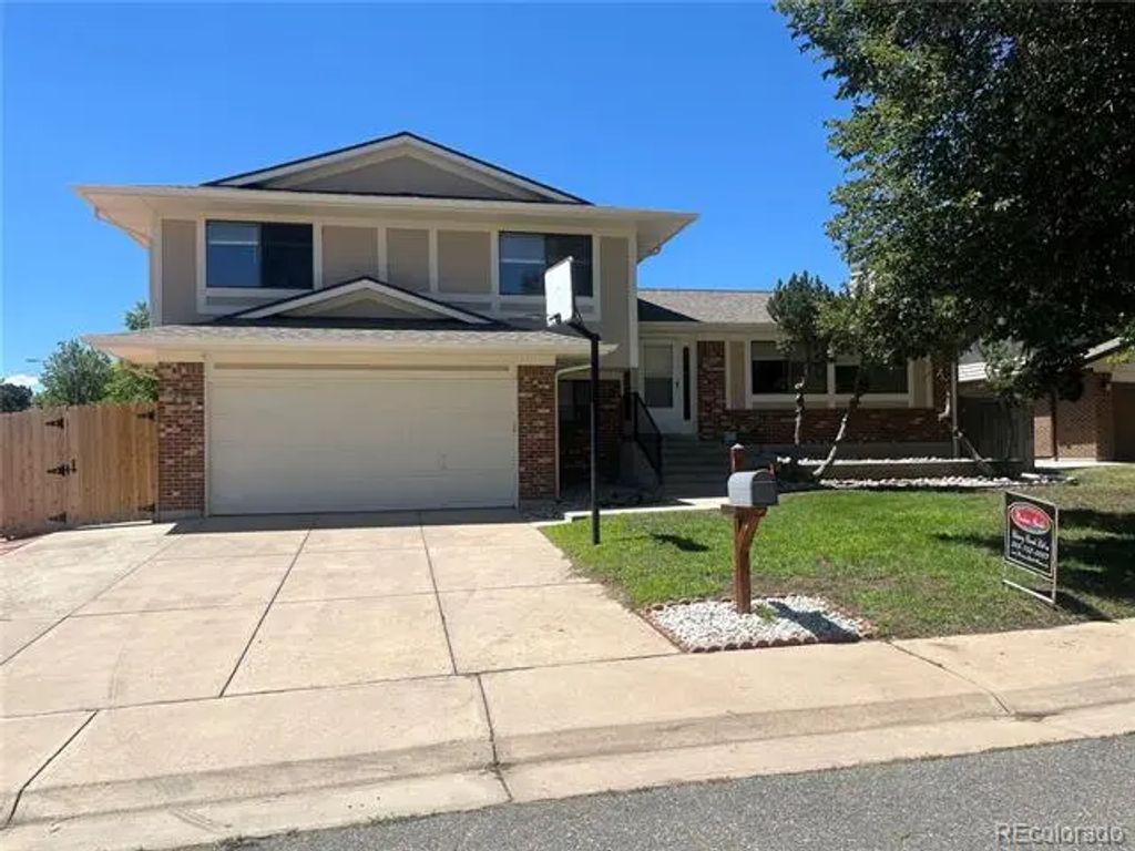 17692 E Eastman Place, Aurora