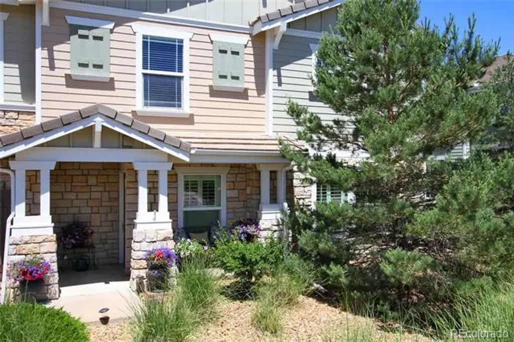 12826 Mayfair Way E, Englewood