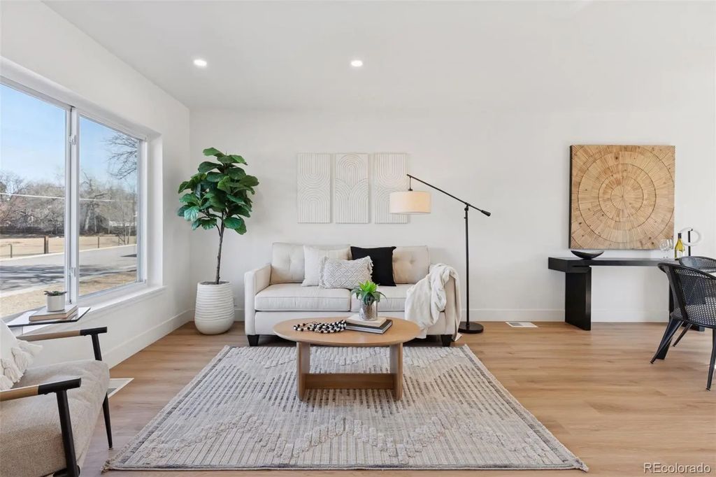 1494 W Lake Avenue, Littleton
