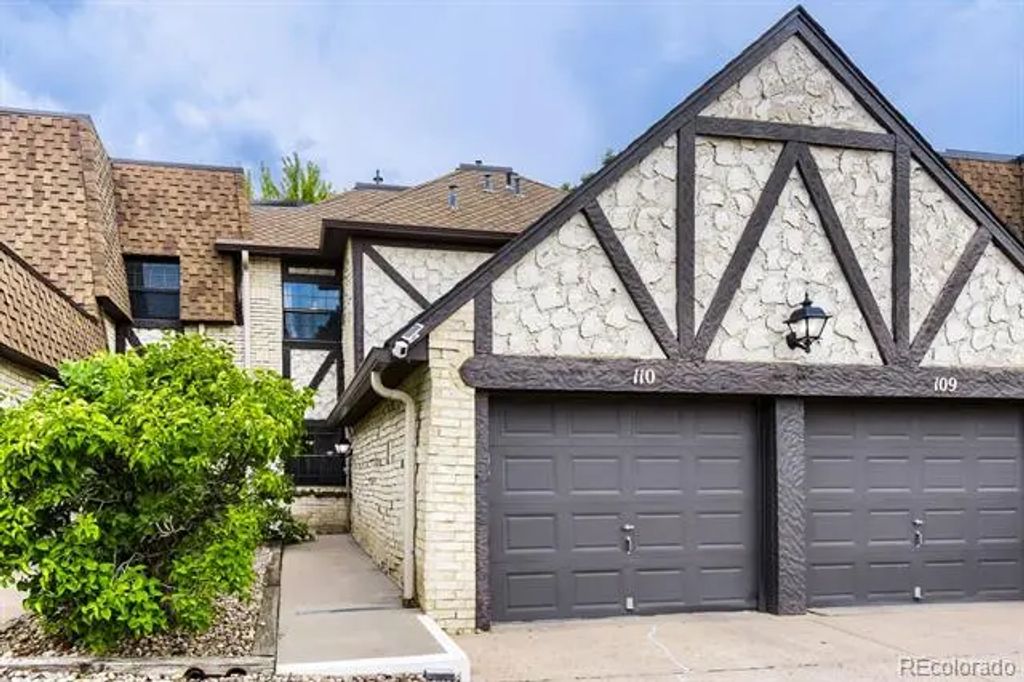7250 Eastmoor Drive 110, Denver
