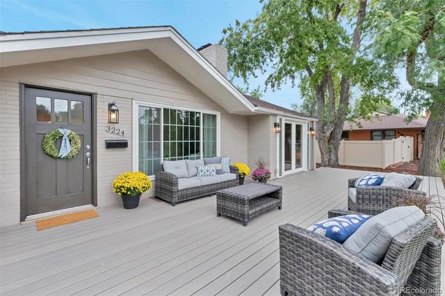 3224 S Ivy Way, Denver