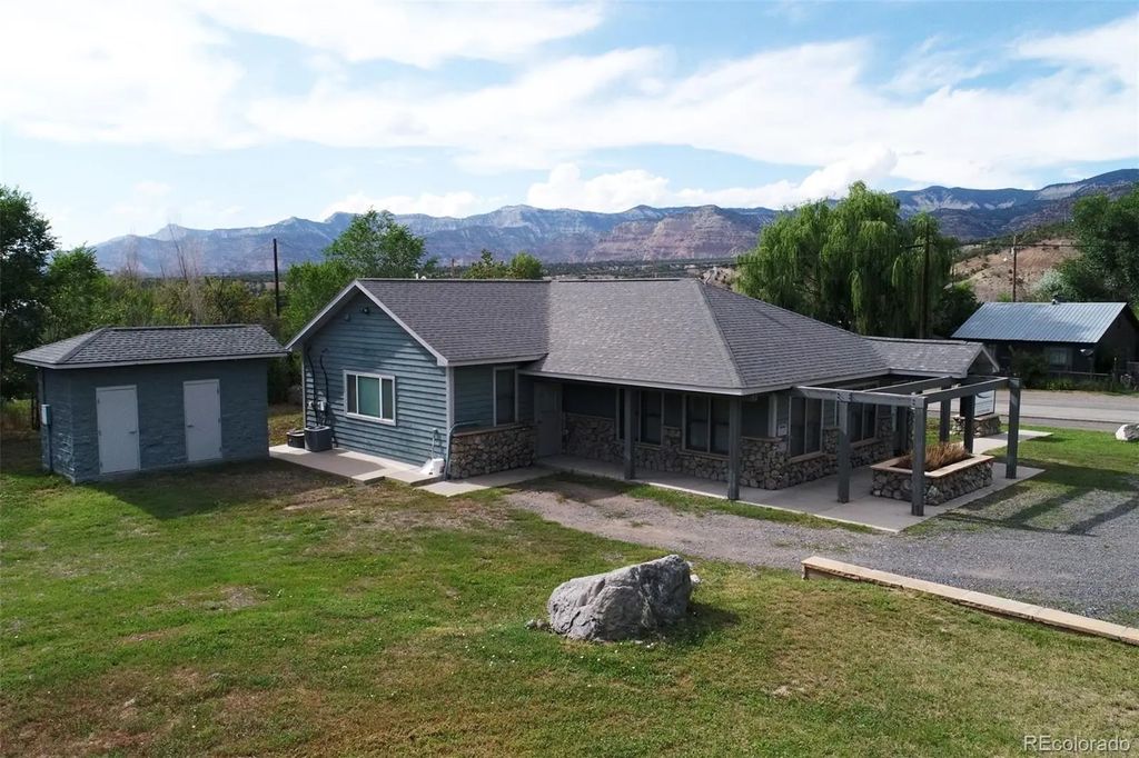 15739 Pearl Avenue, Collbran