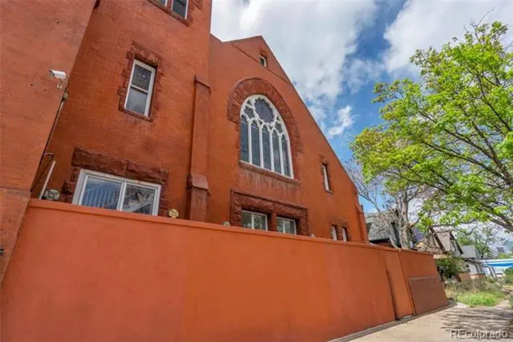 225 N Lincoln Street 1, Denver