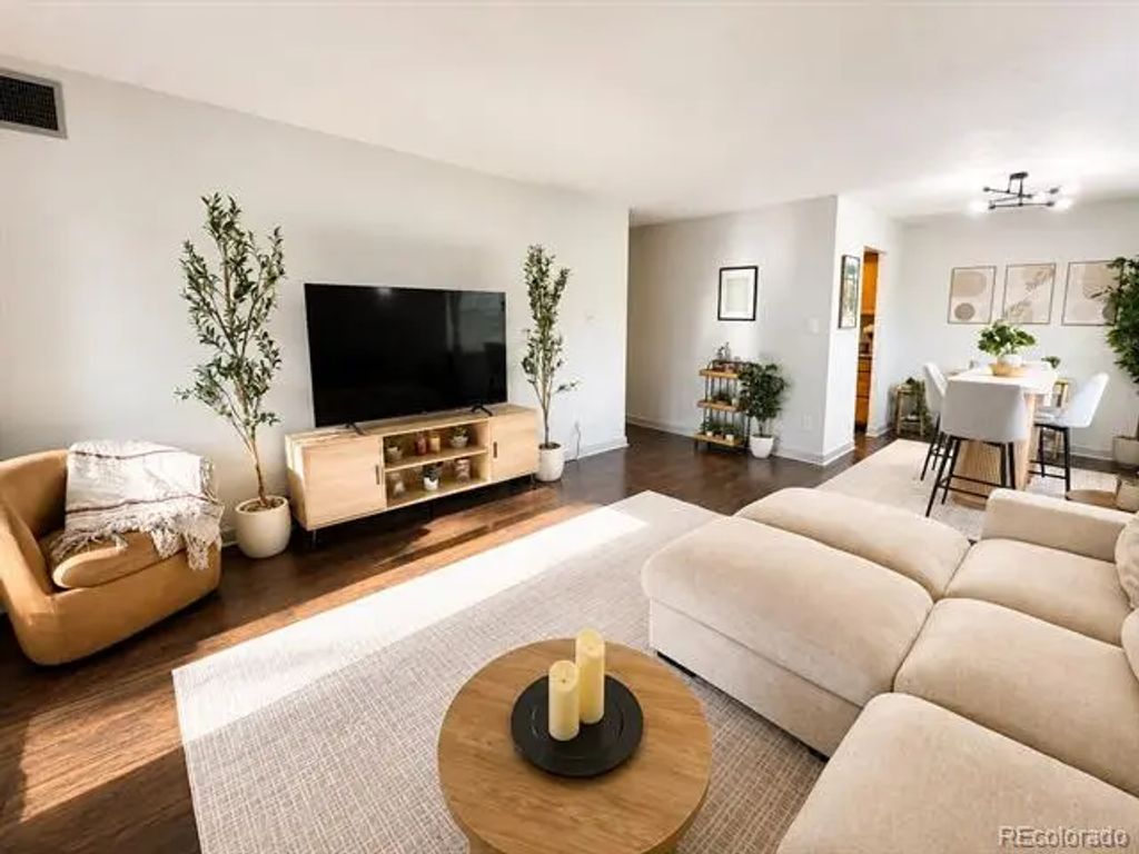 7255 E Quincy Avenue 309, Denver