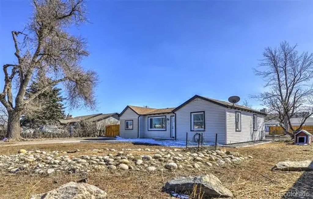 15360 W 44th Avenue, Golden