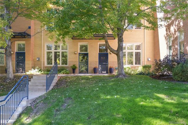 275 Rampart Way 203, Denver