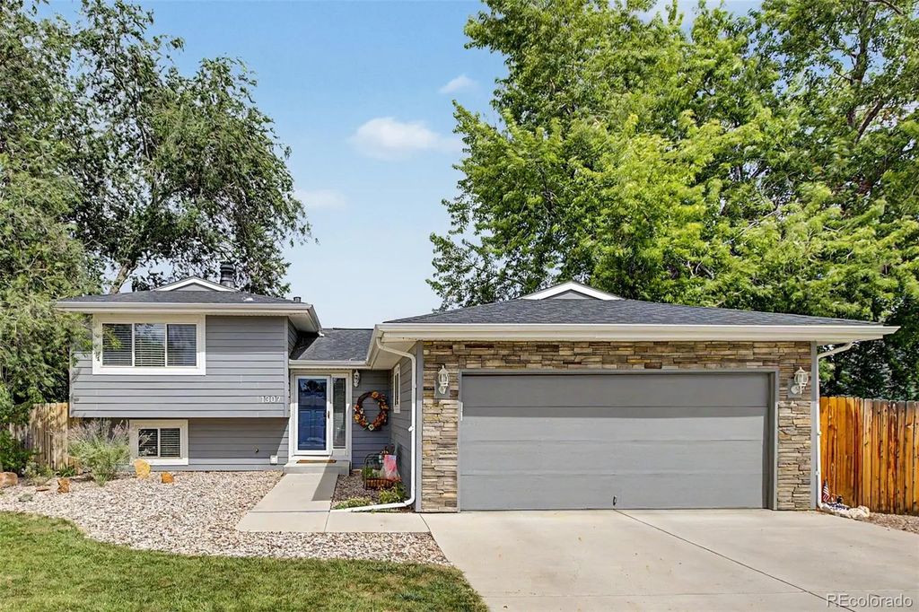 1307 Ellen Place, Loveland