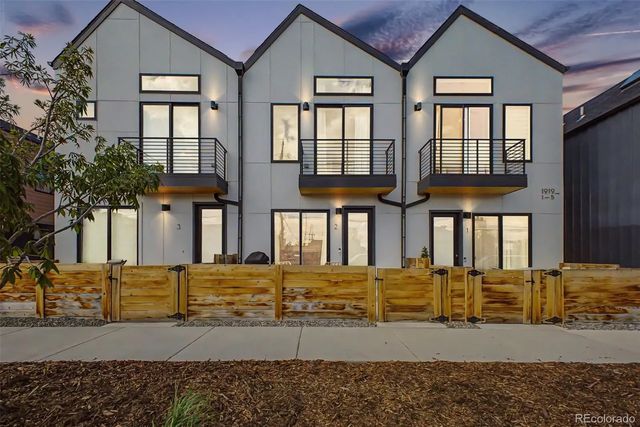 1921 W Elk Place 2, Denver