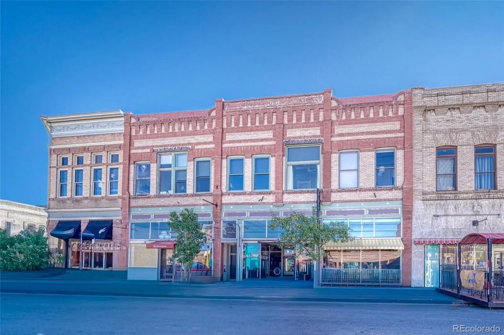 207 F Street 2, Salida