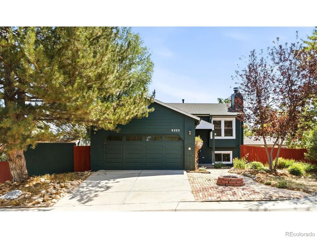 9202 W 94th Avenue, Broomfield