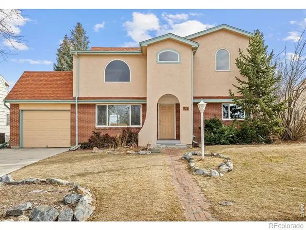 820 Lotus Way, Broomfield