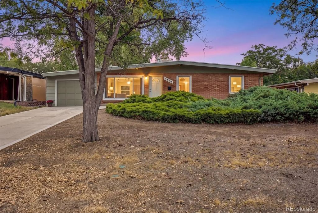 3818 Shaw Boulevard, Westminster