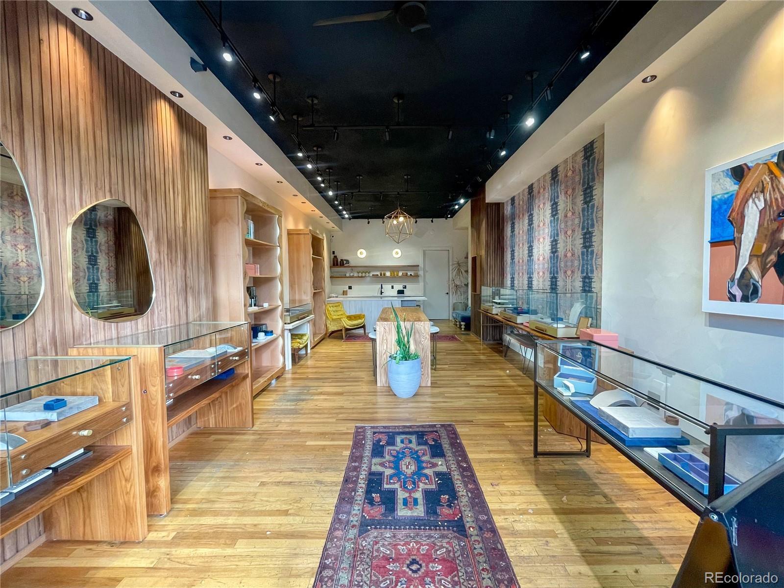 Photo of Listing #1502049