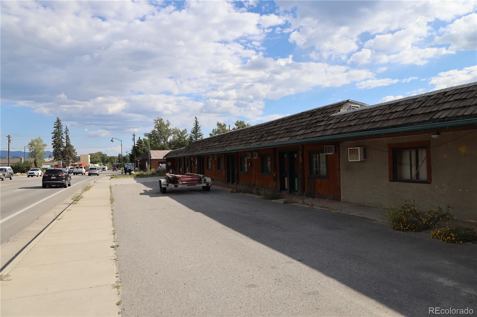 Photo of Listing #2039127