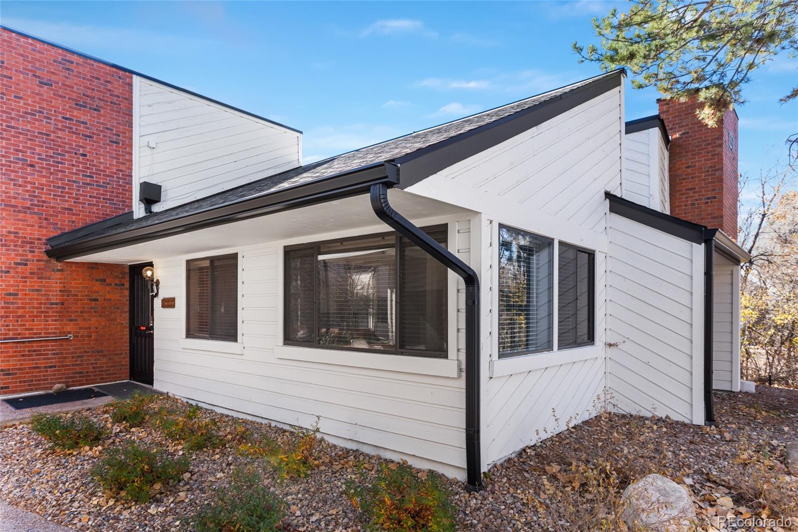 Photo of Listing #3041502