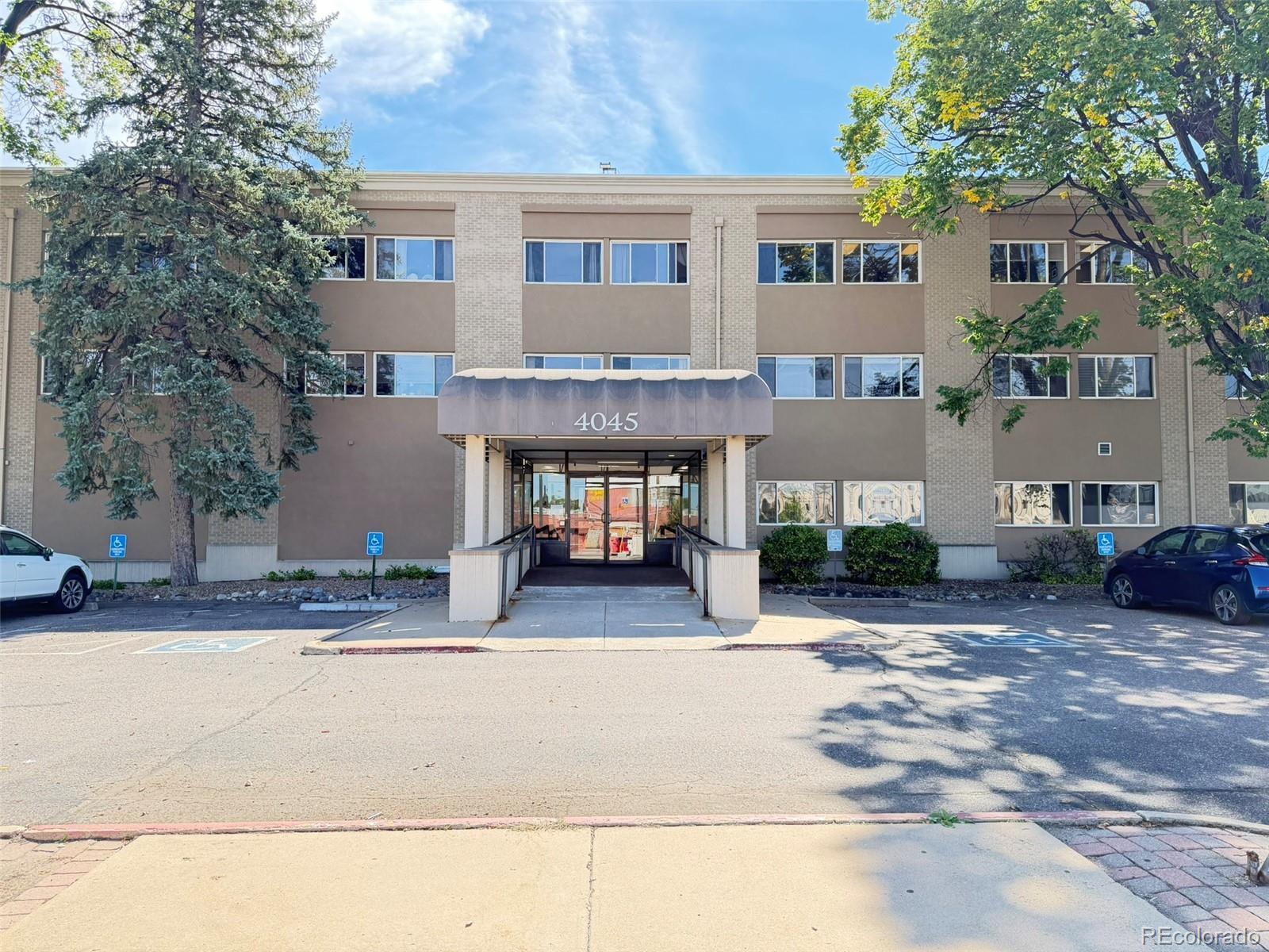 Photo of Listing #3933966