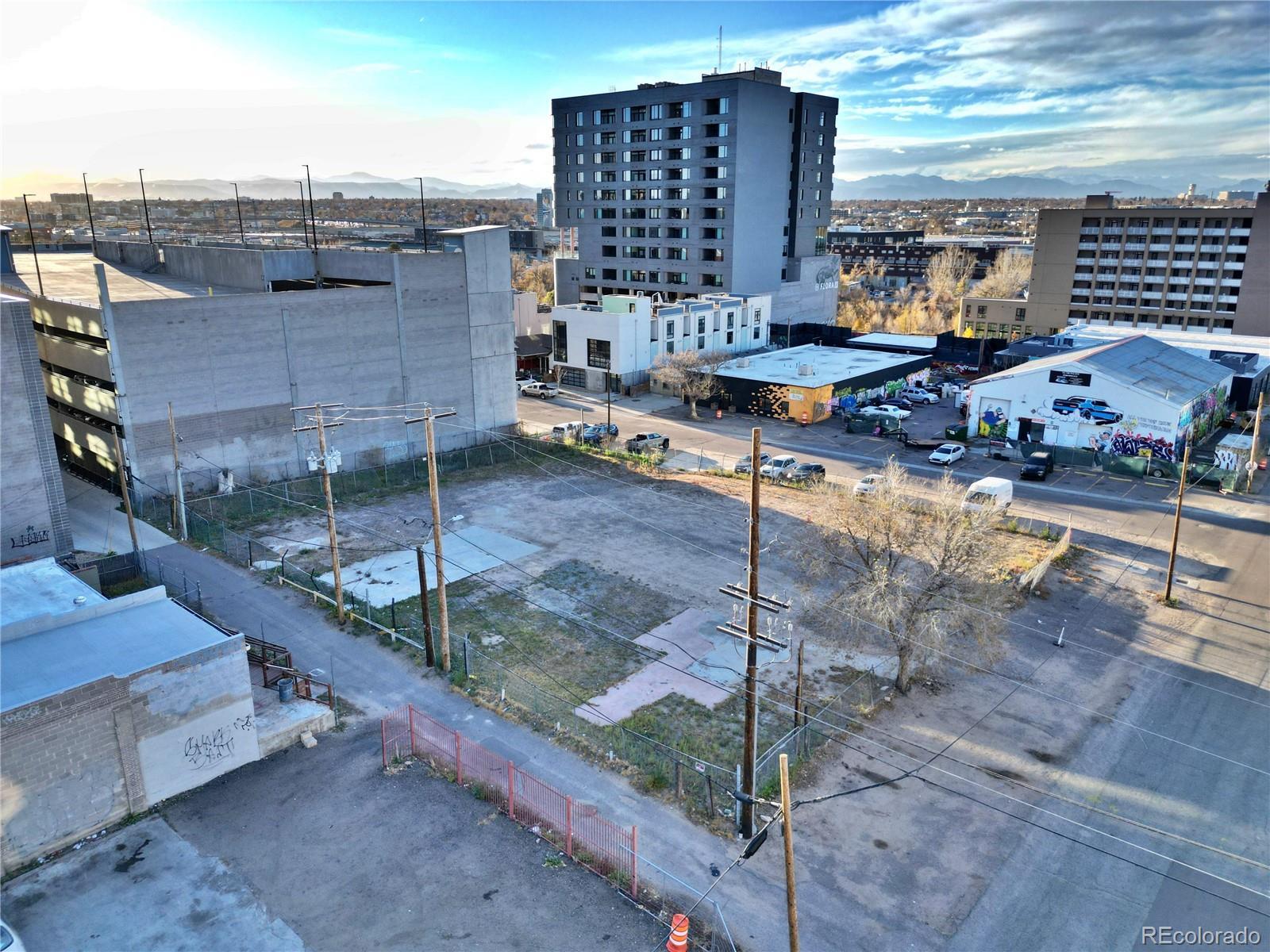 Photo of Listing #3971290