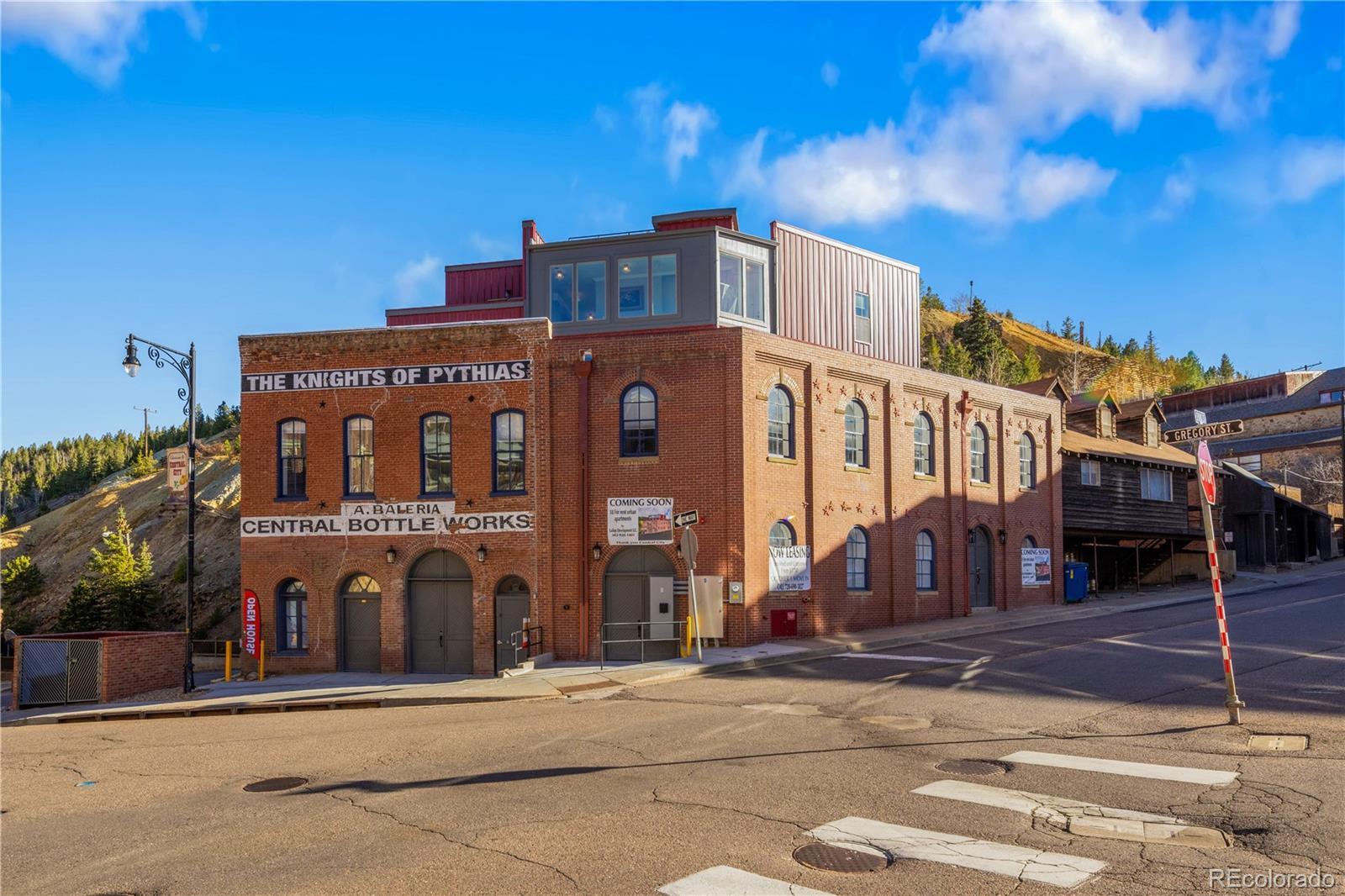 Photo of Listing #6899109