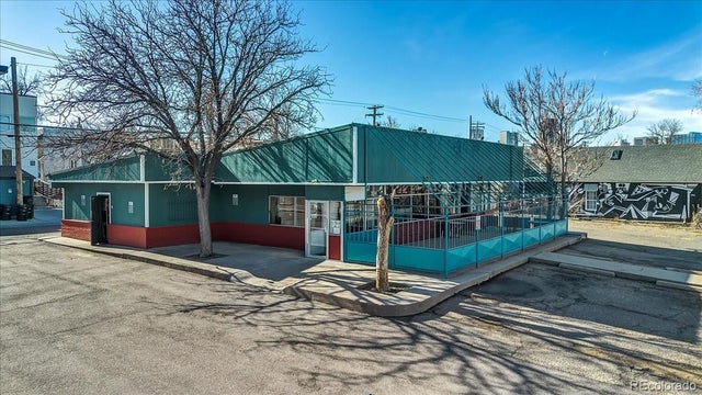 3158 Larimer Street, Denver