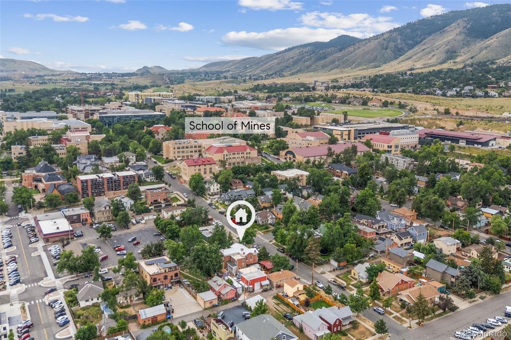 920 12th Street, Golden