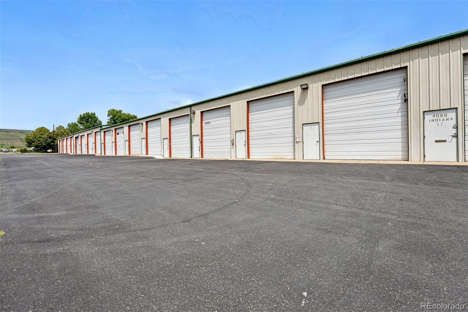 Photo of Listing #8355301