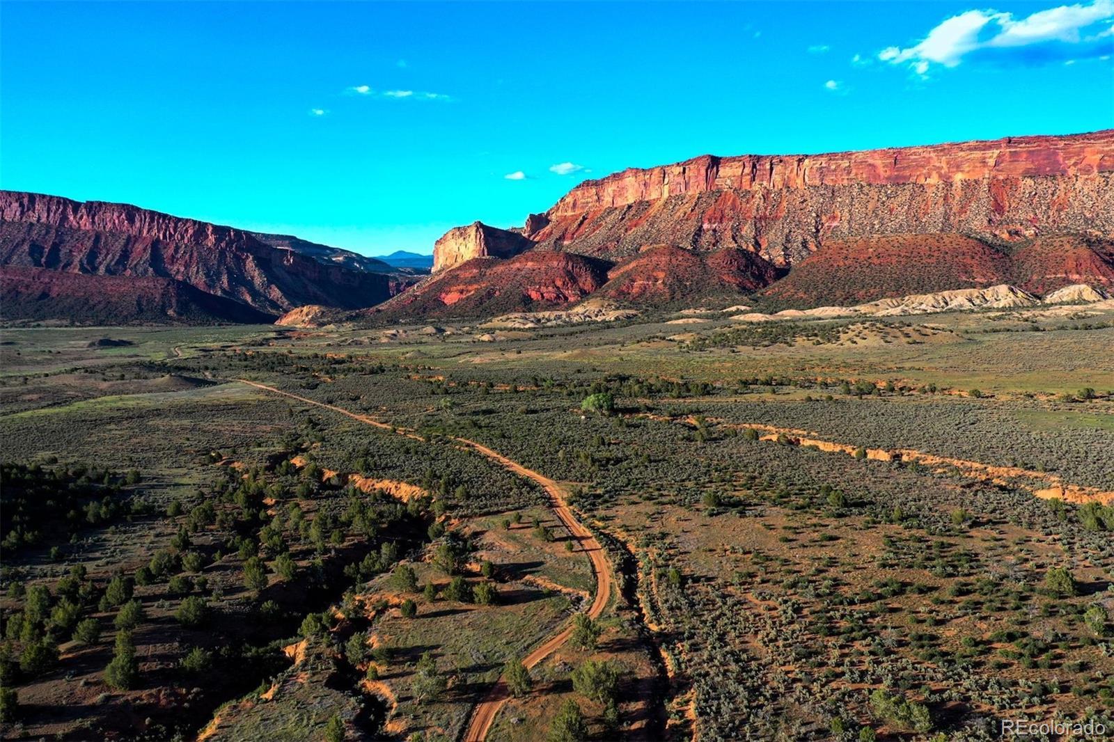 Photo of Listing #3064343