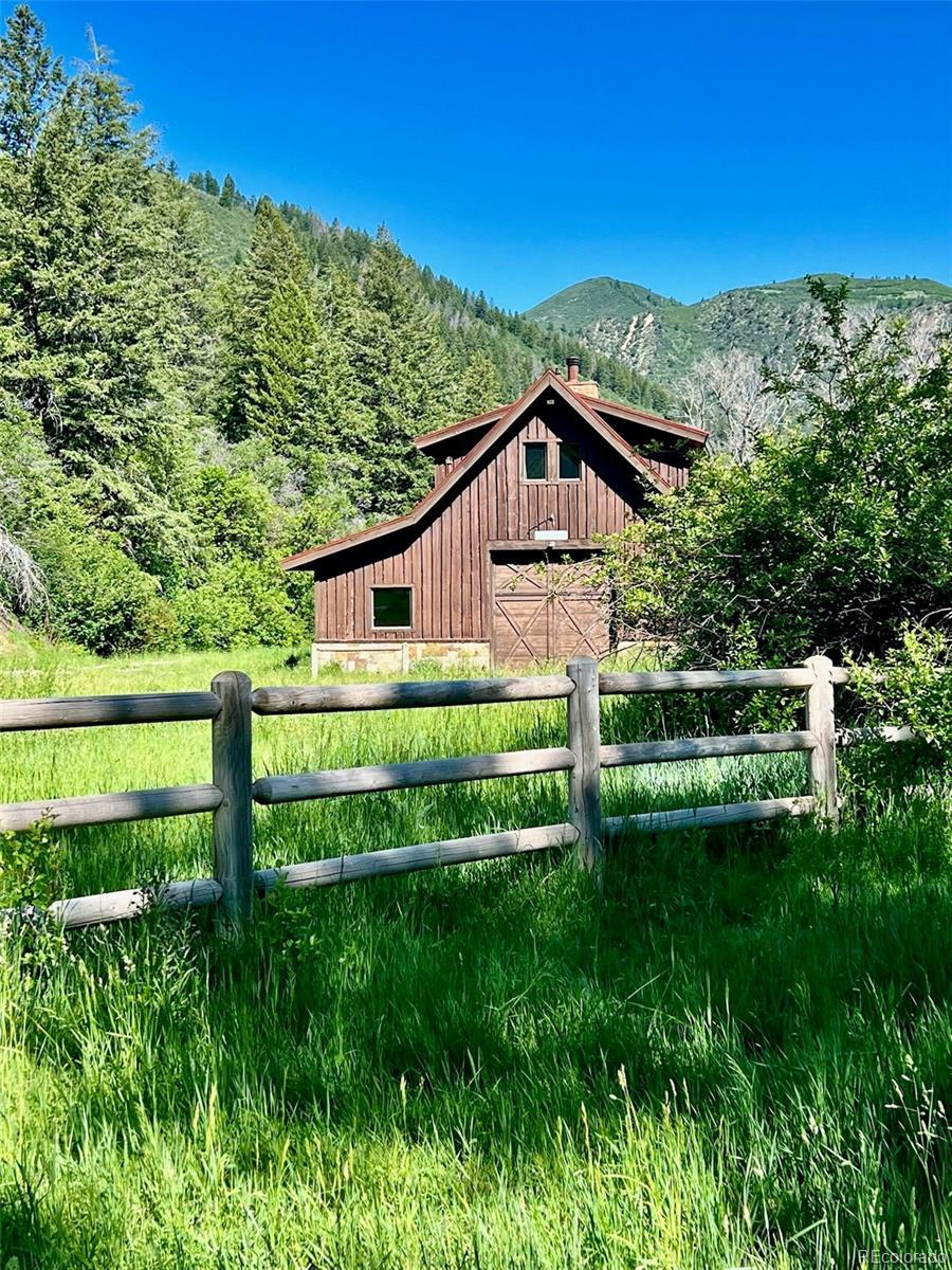 Photo of Listing #2178548