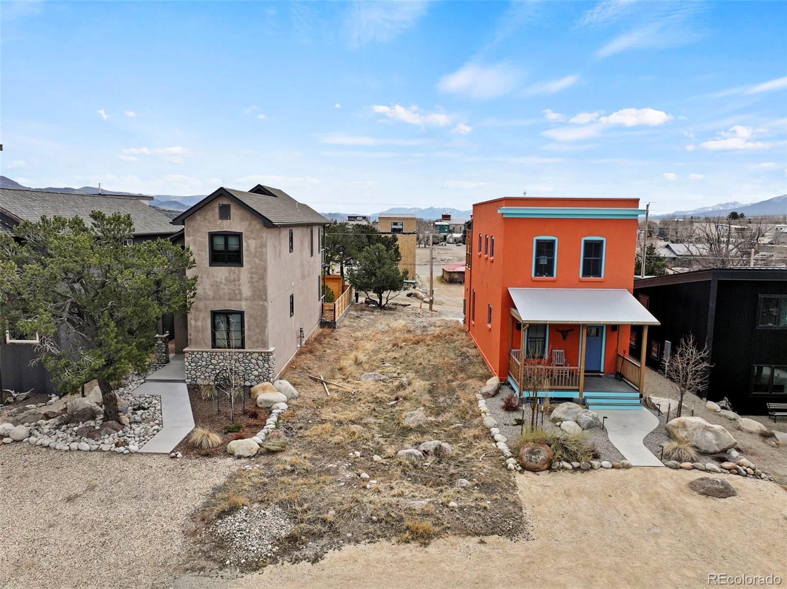 Photo of Listing #3206603