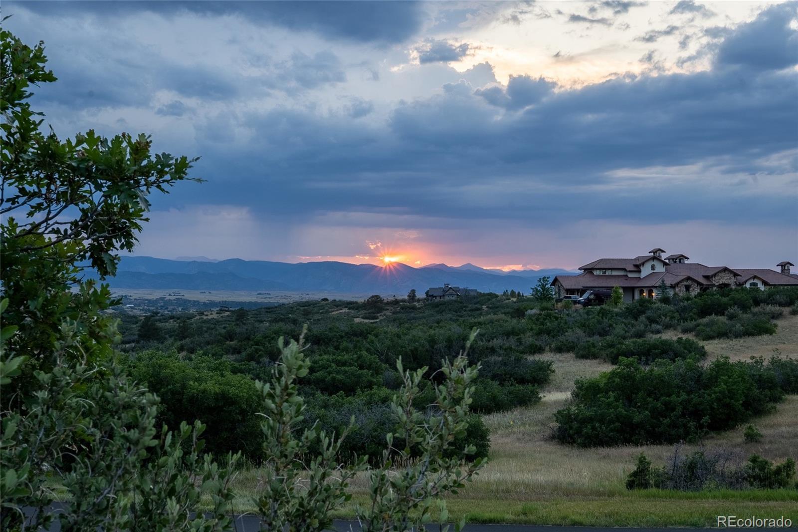 Photo of Listing #4465398