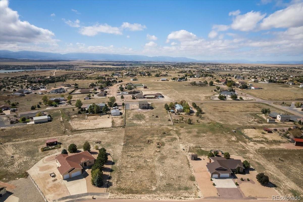 Photo of Listing #7686910