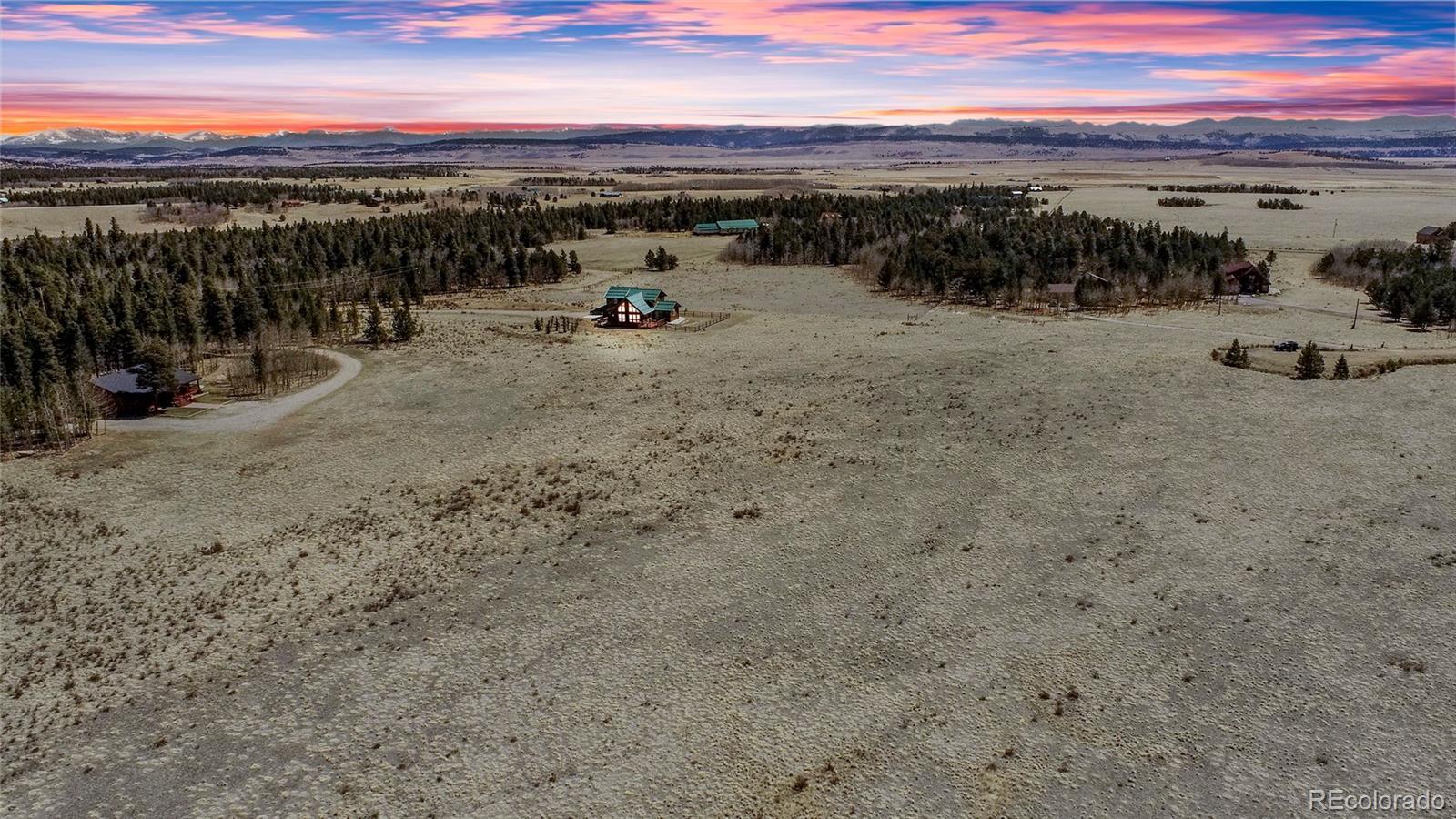 Photo of Listing #9916556