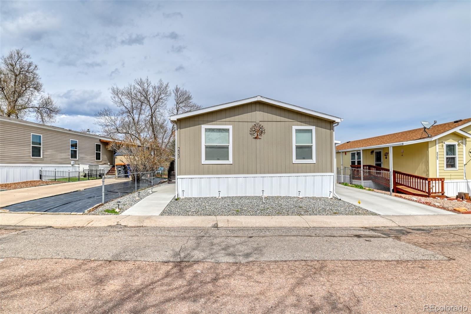 Photo of Listing #1534185