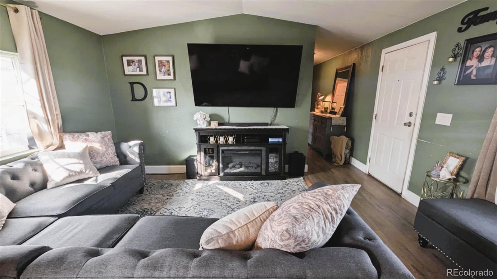 Photo of Listing #1970995