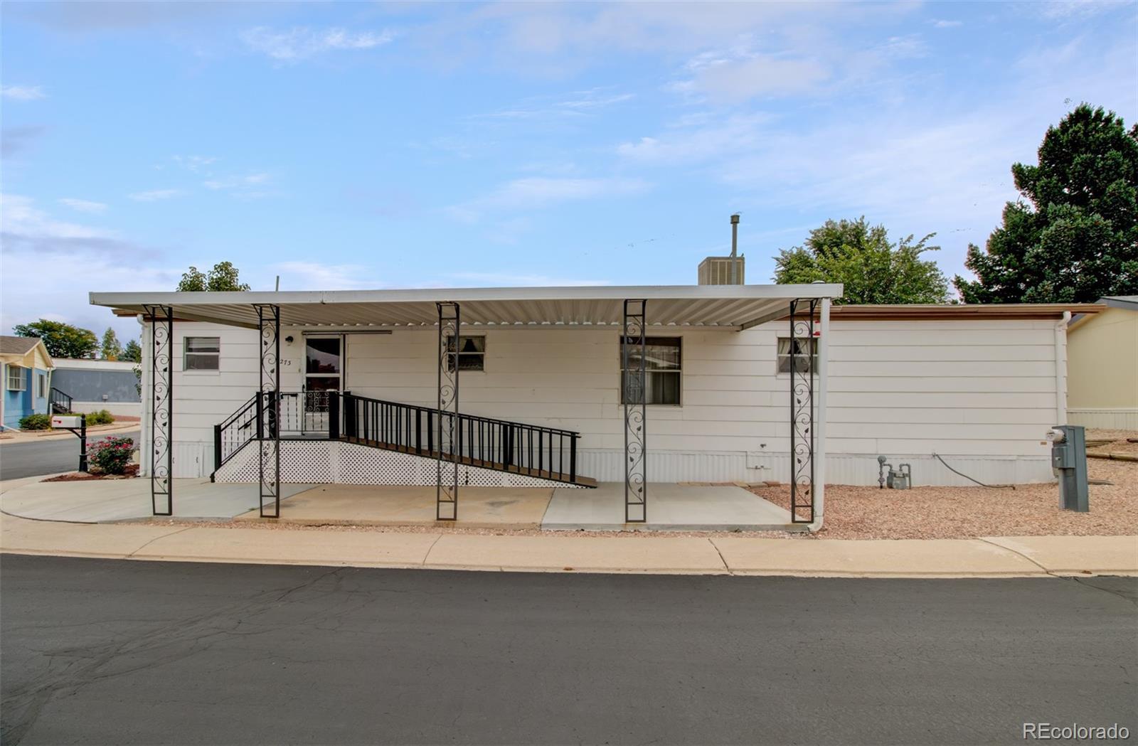 Photo of Listing #2349429